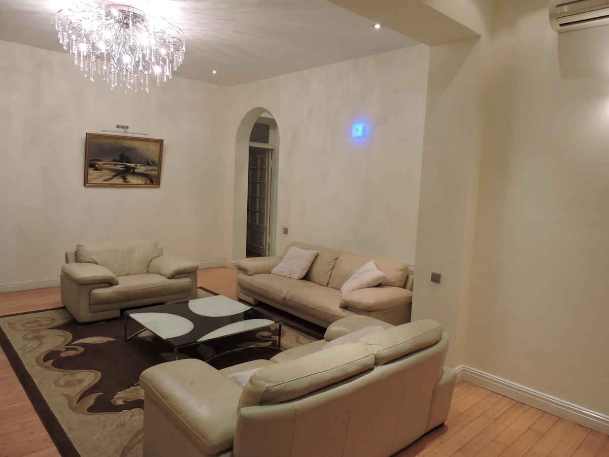 1 Shota Rustaveli Avenue Apartment Tbilisi Ngoại thất bức ảnh