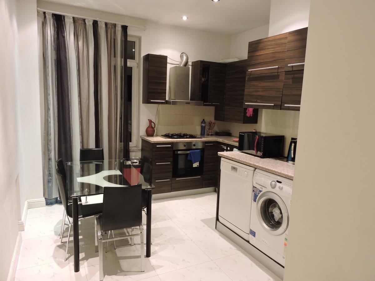 1 Shota Rustaveli Avenue Apartment Tbilisi Ngoại thất bức ảnh