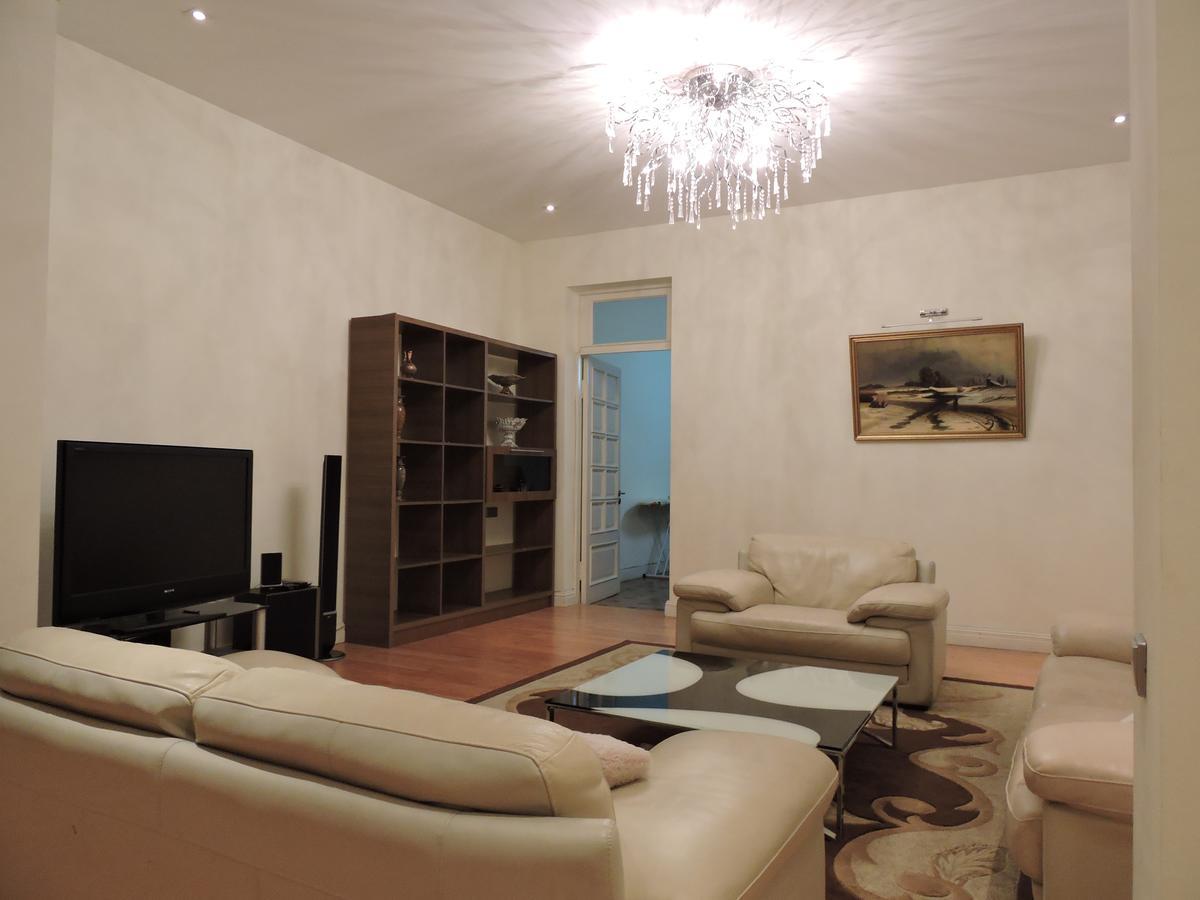 1 Shota Rustaveli Avenue Apartment Tbilisi Ngoại thất bức ảnh